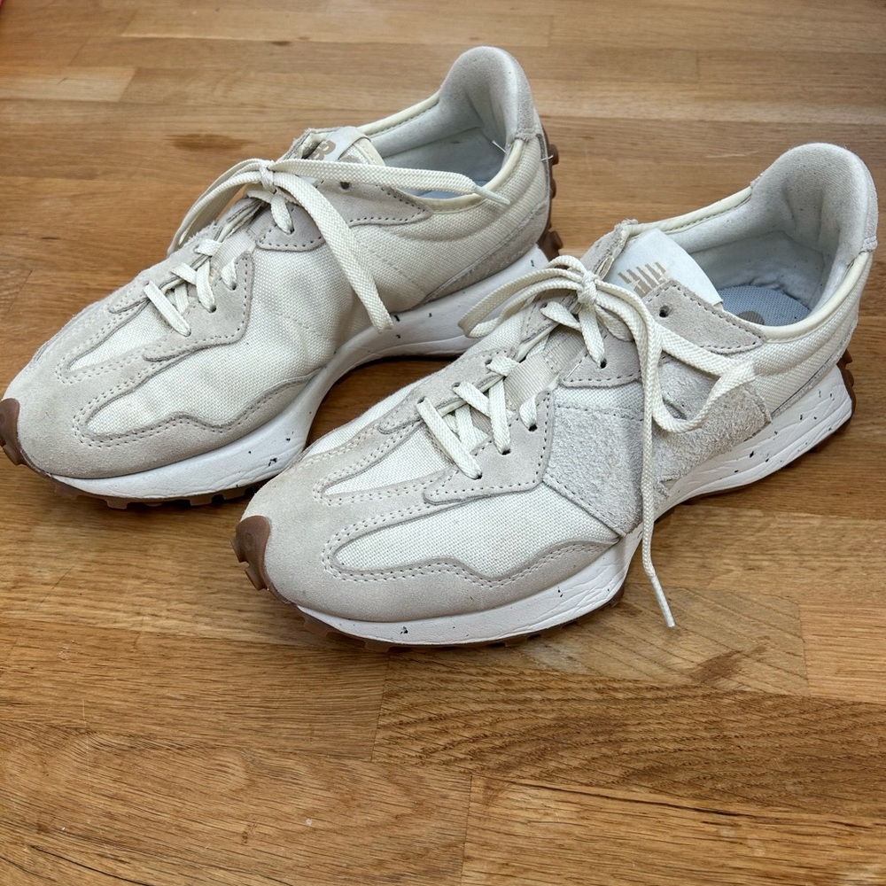 Nike 327 womens